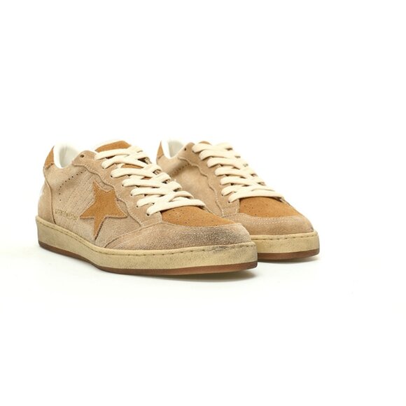 Golden Goose Brown Star Design Mens Sneakers - Picture 1 of 8